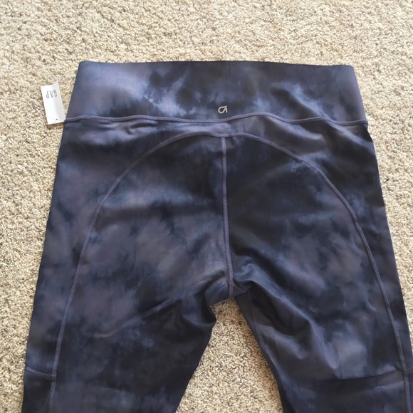 Gap maternity athletic leggings - Picture 5 of 6